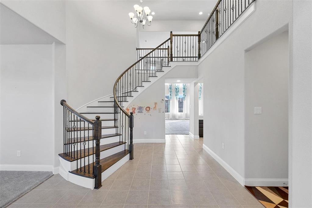 5302 Savanna Street Property Photo