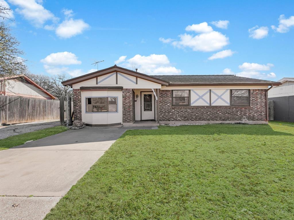 7124 Smithfield Road Property Photo