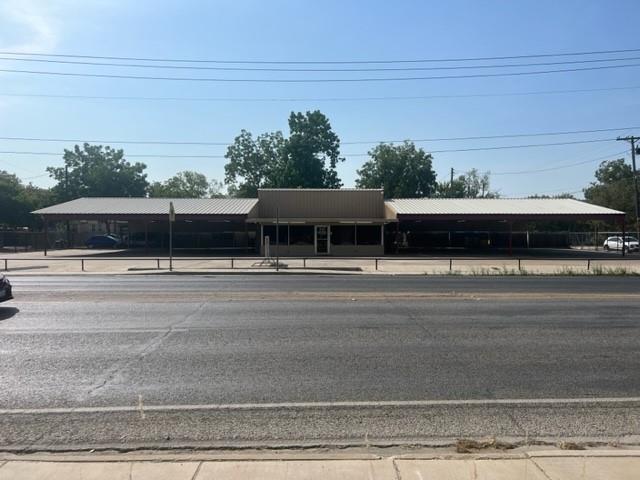 940 E Henderson Street Property Photo 1