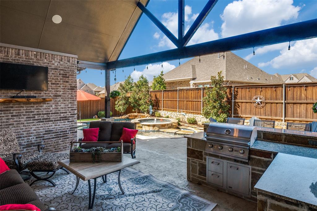 7309 River Park Drive Property Photo 8