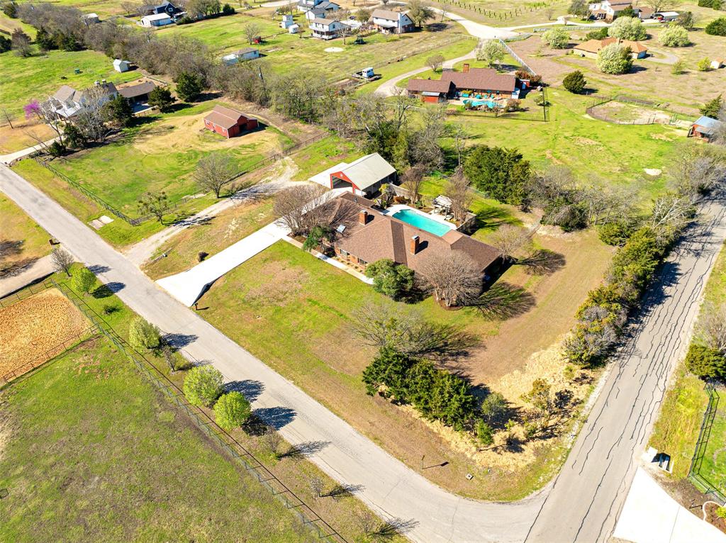 2 Choice Lane Property Photo