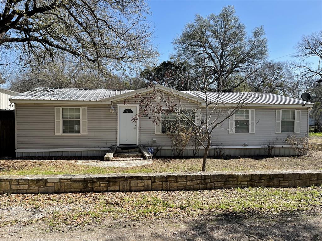 120 County Road 1719 Property Photo