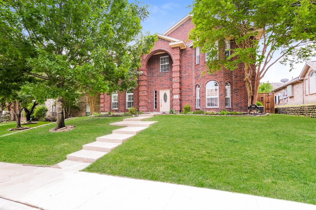 995 Safflower Court Property Photo