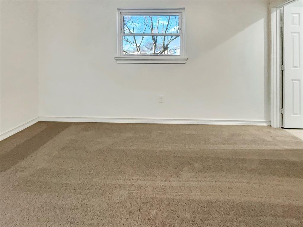 339 Shady Court Property Photo 12