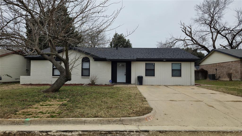 537 Chisholm Road Property Photo