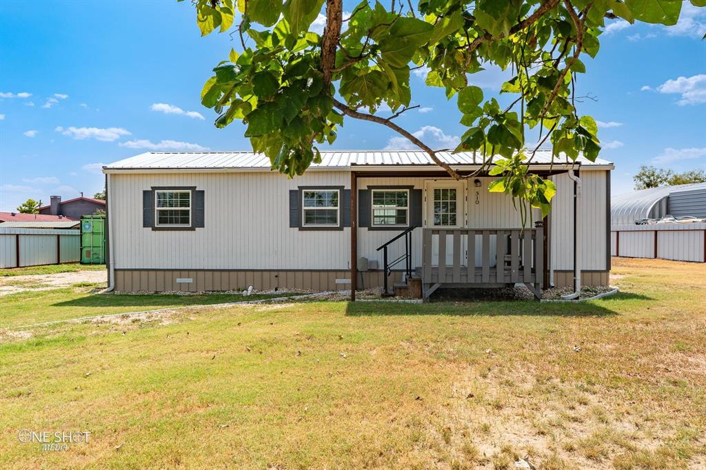 310 10th Street Property Photo