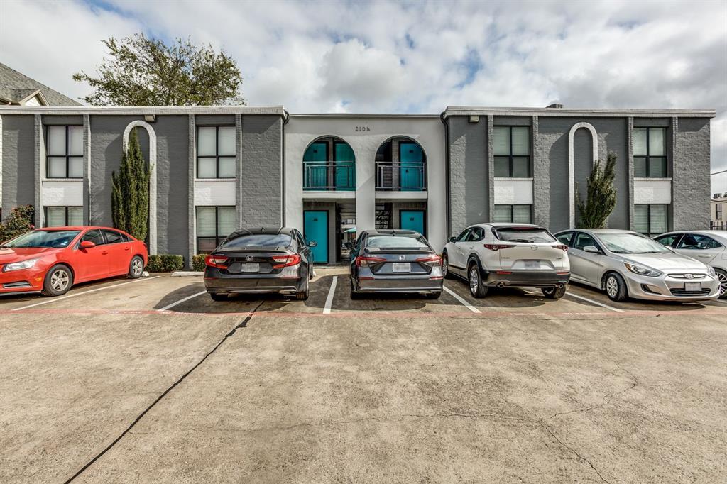 2106 Bennett Avenue Property Photo