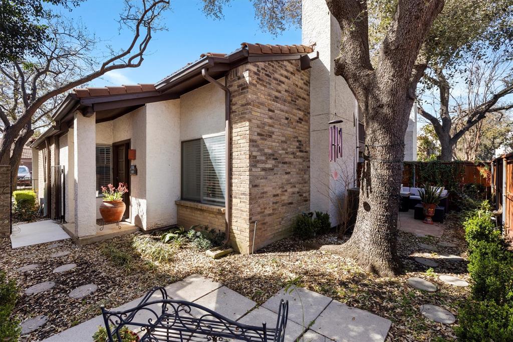 18040 Midway Road Property Photo