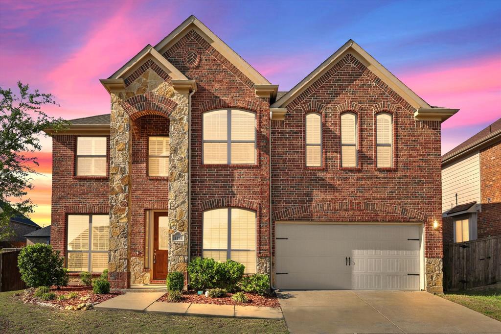 1104 Bentley Drive Property Photo 1