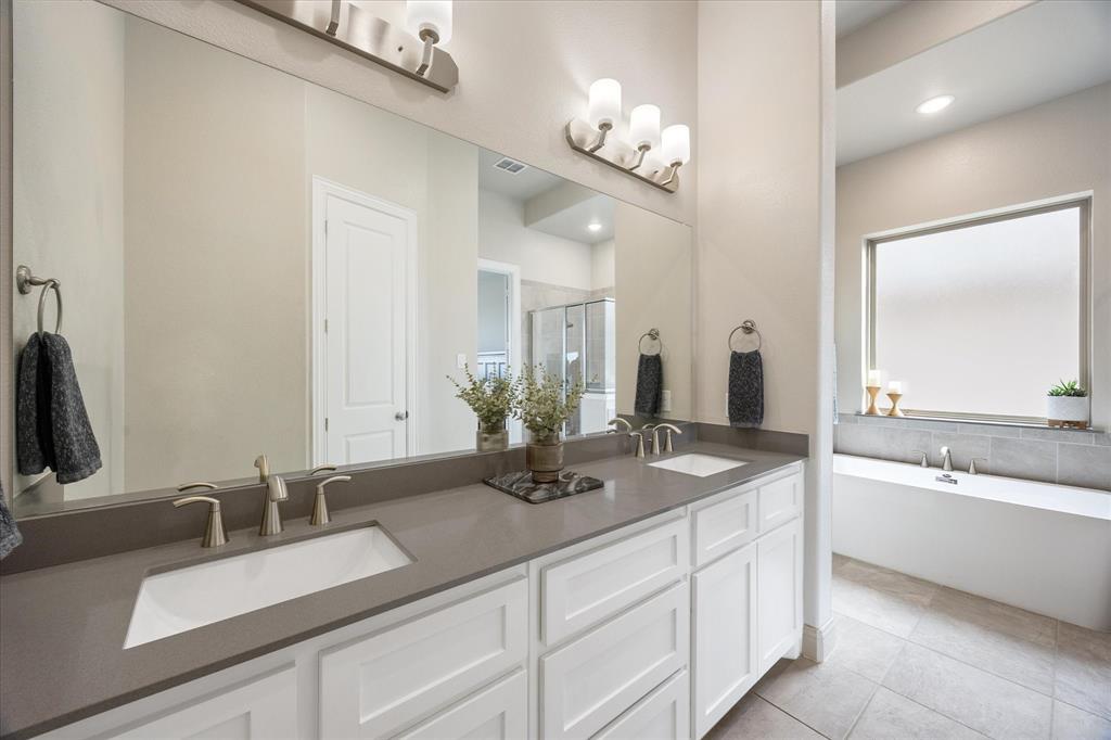 3437 Ridgecross Drive Property Photo 14
