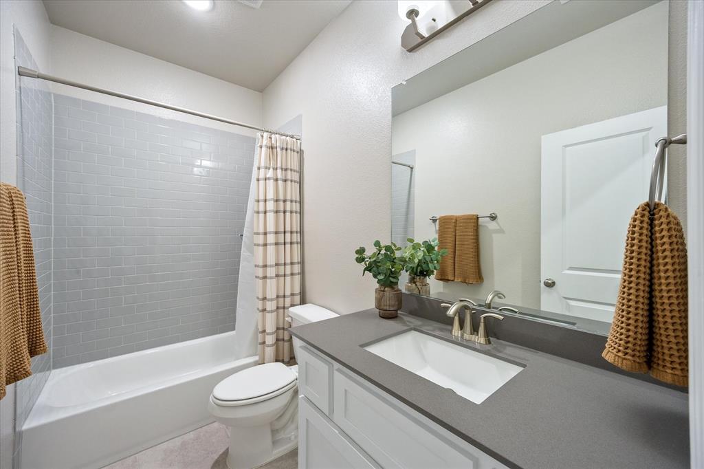 3437 Ridgecross Drive Property Photo 16