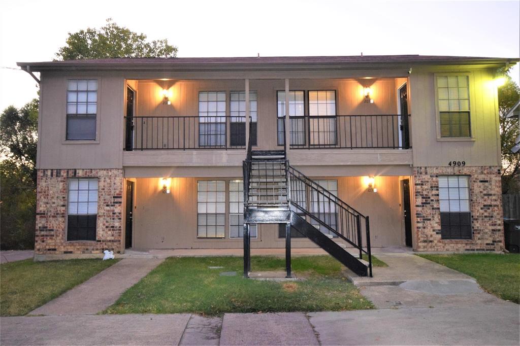 4909 Jamesway Road Property Photo