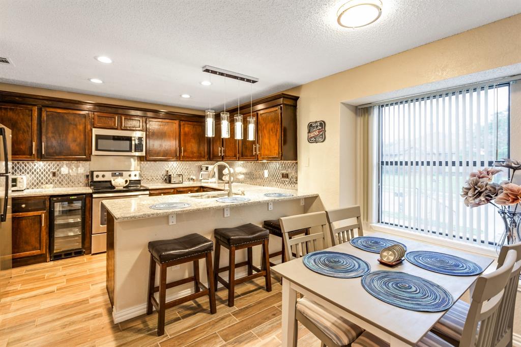 10203 Ridge Oak Street Property Photo