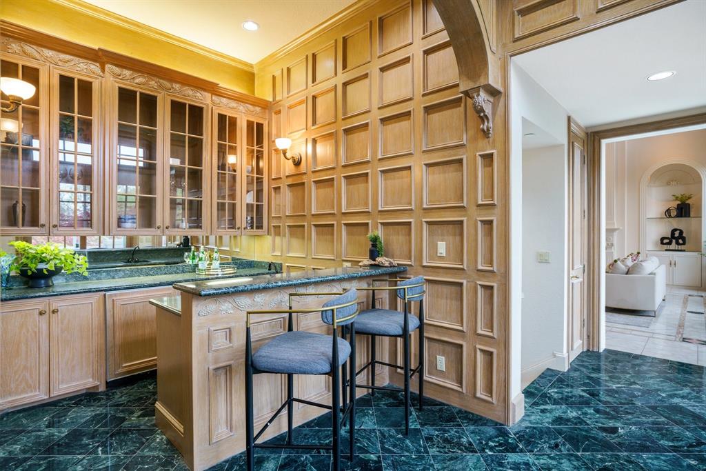 14809 Hampton Court Property Photo 17