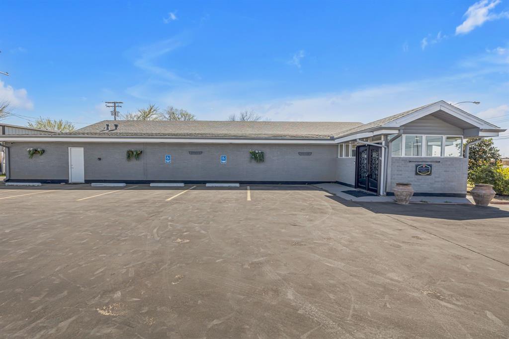 6251 Wichita Street Property Photo 3