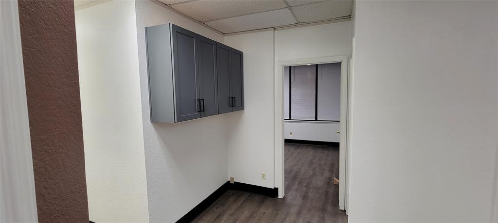1638 W Irving Boulevard Property Photo 16
