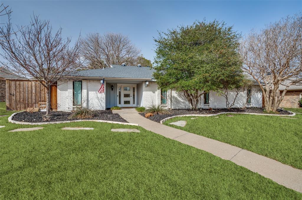 1905 Treehouse Lane Property Photo