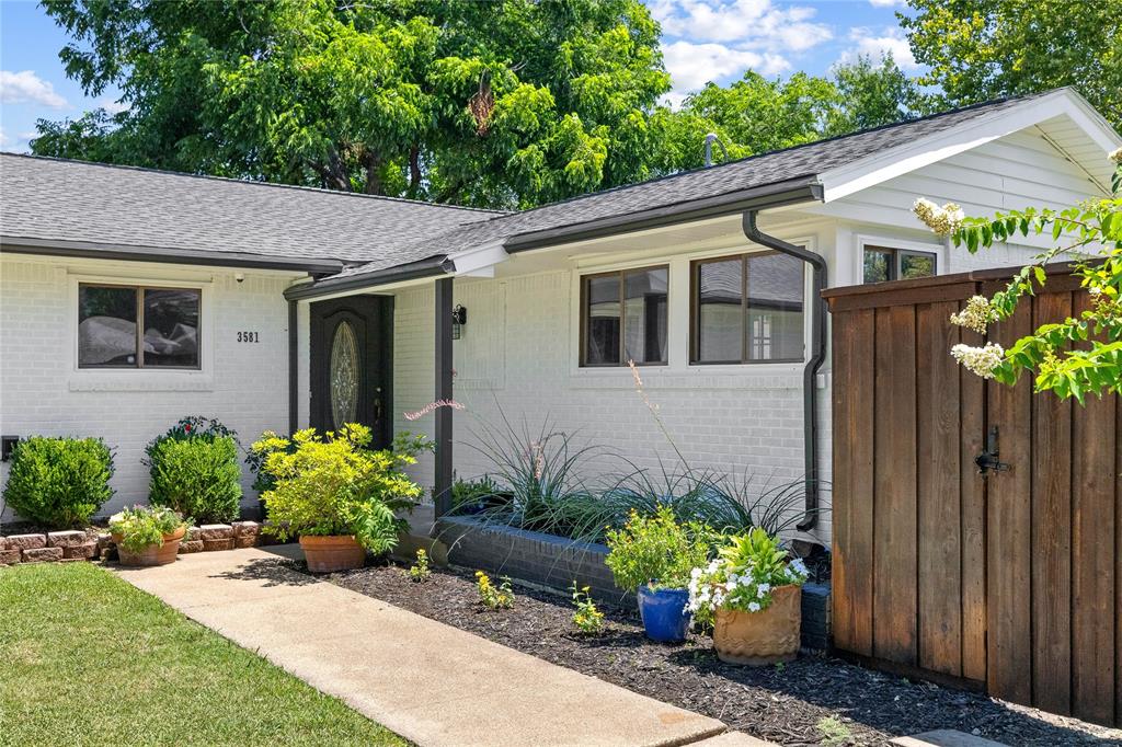 3581 Woodleigh Drive Property Photo