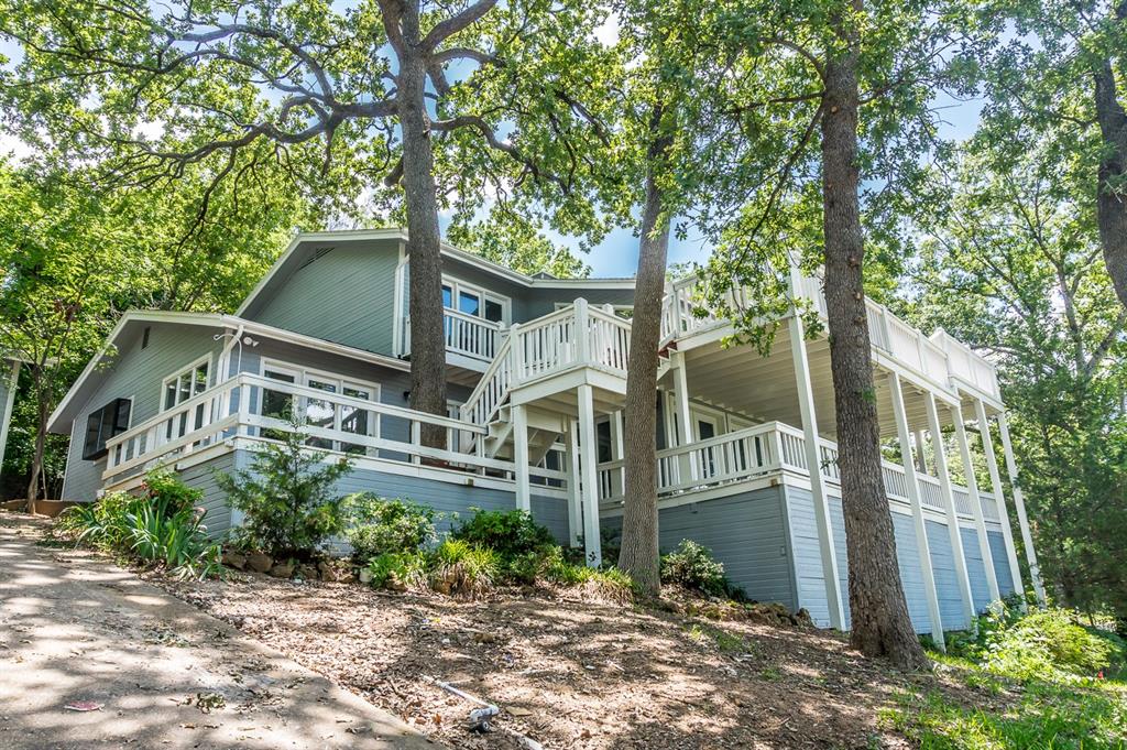 207 Walnut Lane Property Photo