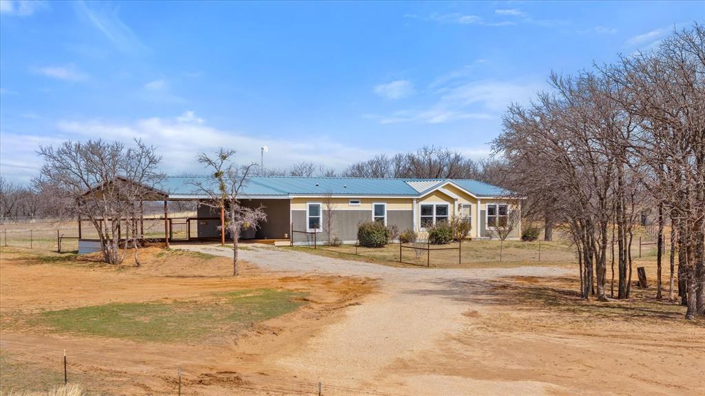4480 Highway 587 Property Photo