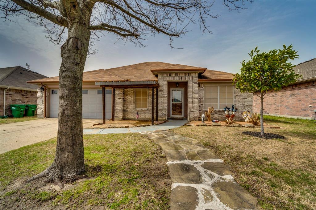 105 Clark Drive Property Photo