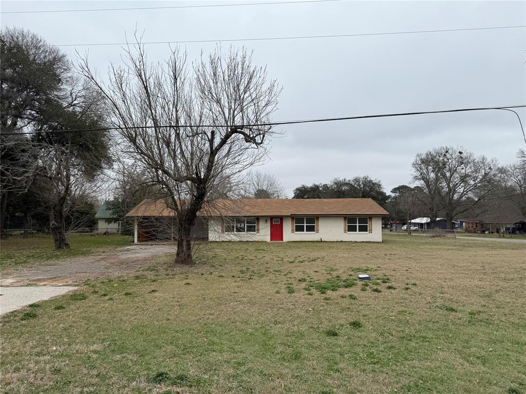 7353 State Highway 19 Property Photo