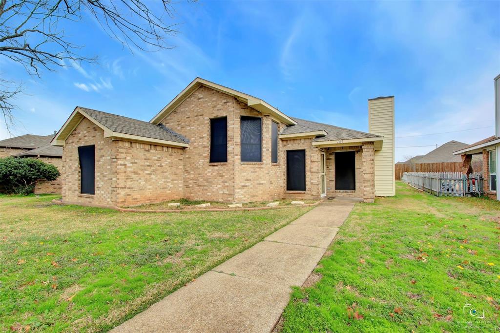 709 Westwind Way Property Photo