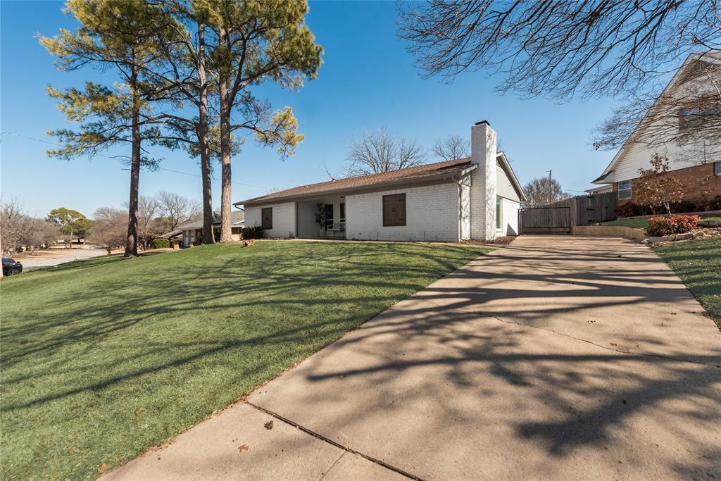 6517 Whitman Avenue Property Photo