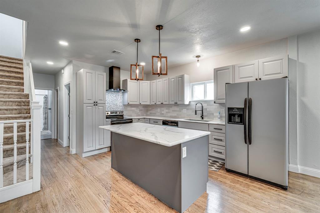 605 W Page Avenue Property Photo