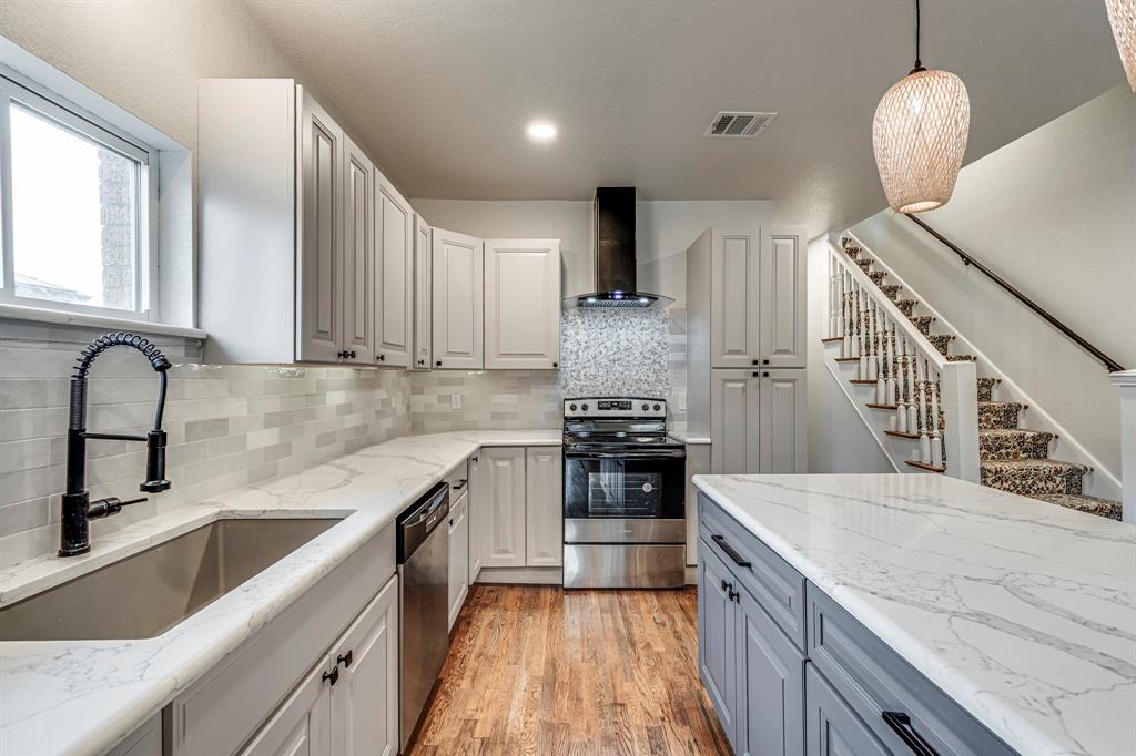 607 W Page Avenue Property Photo