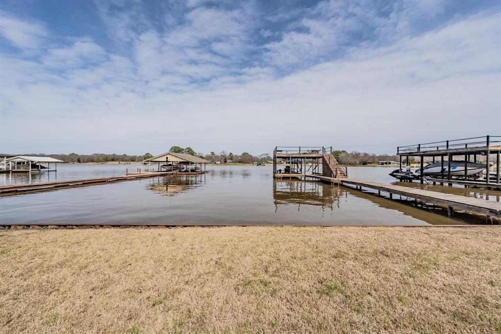 146 Lynn Creek Drive Property Photo