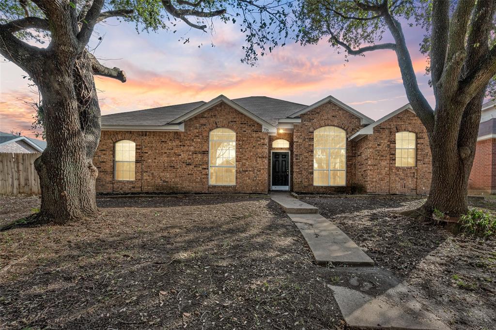 716 Oteca Drive Property Photo