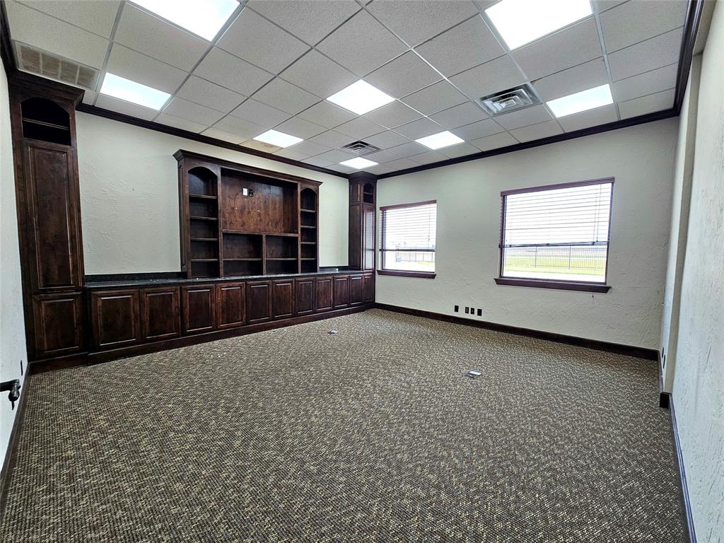 807 N Frontage Road Property Photo 5