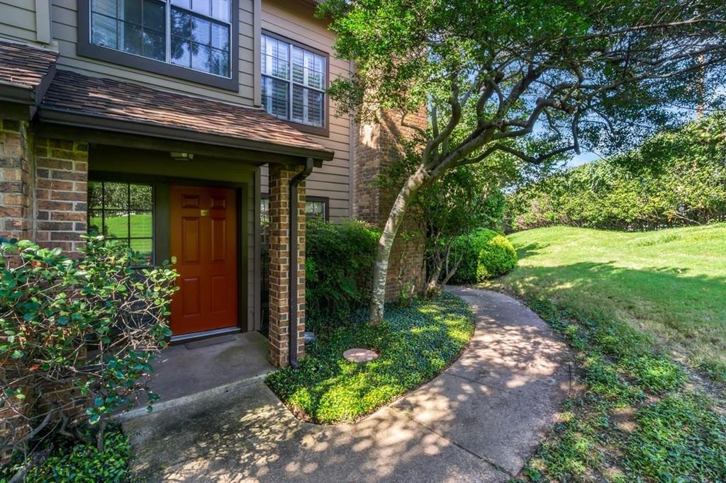 9910 Royal Lane Property Photo
