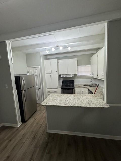600 Westwood Drive Property Photo