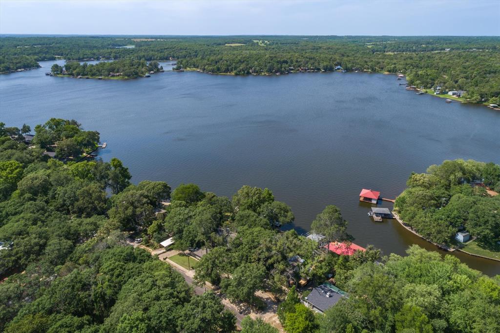 367 Callender Lake Drive Property Photo