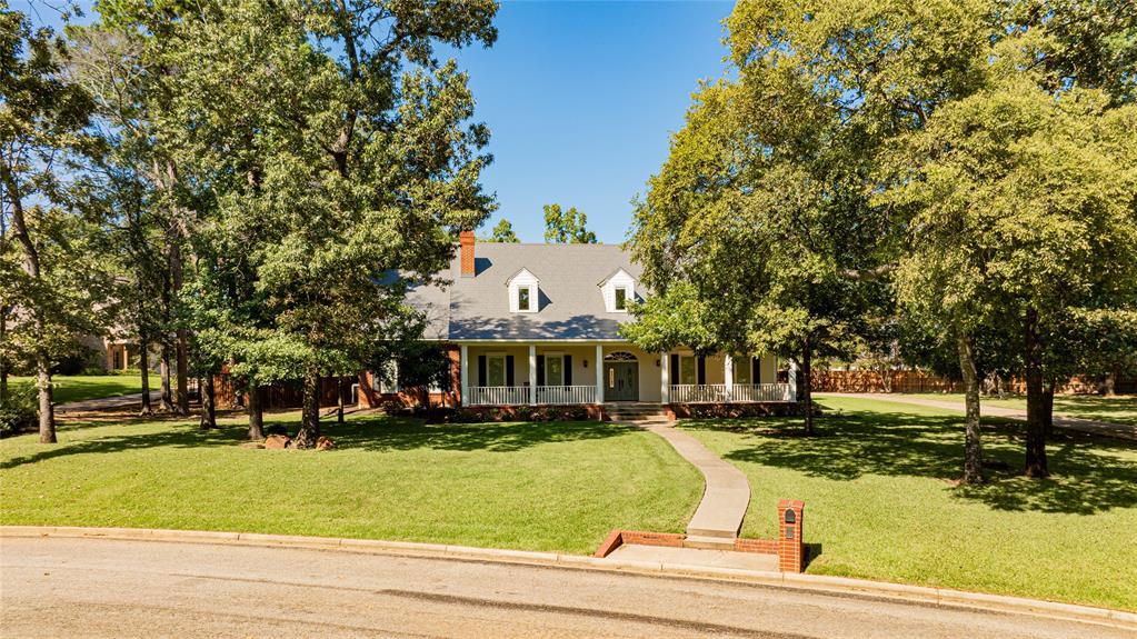 3 Lakeside Property Photo