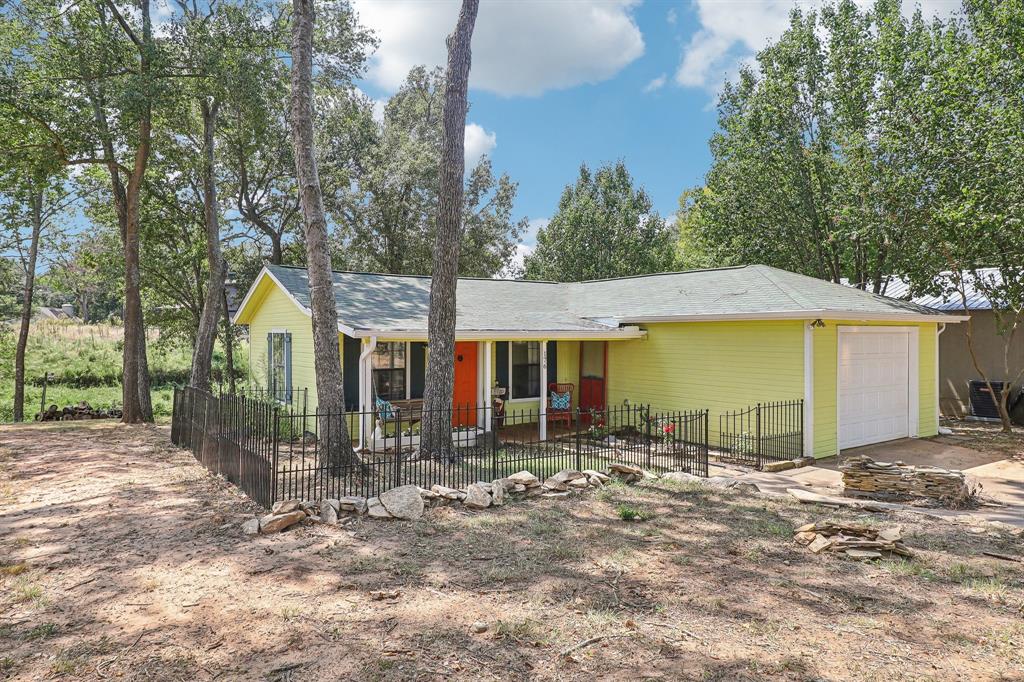 176 Bayside Circle Property Photo