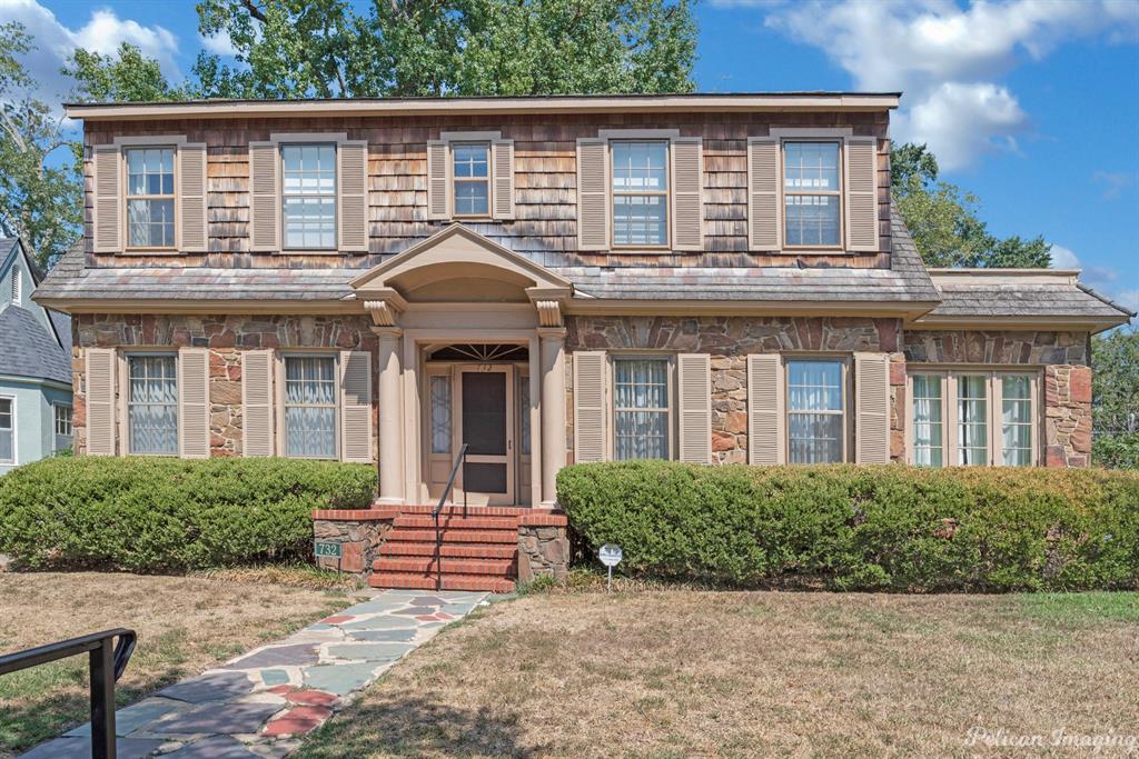 732 Elmwood Street Property Photo