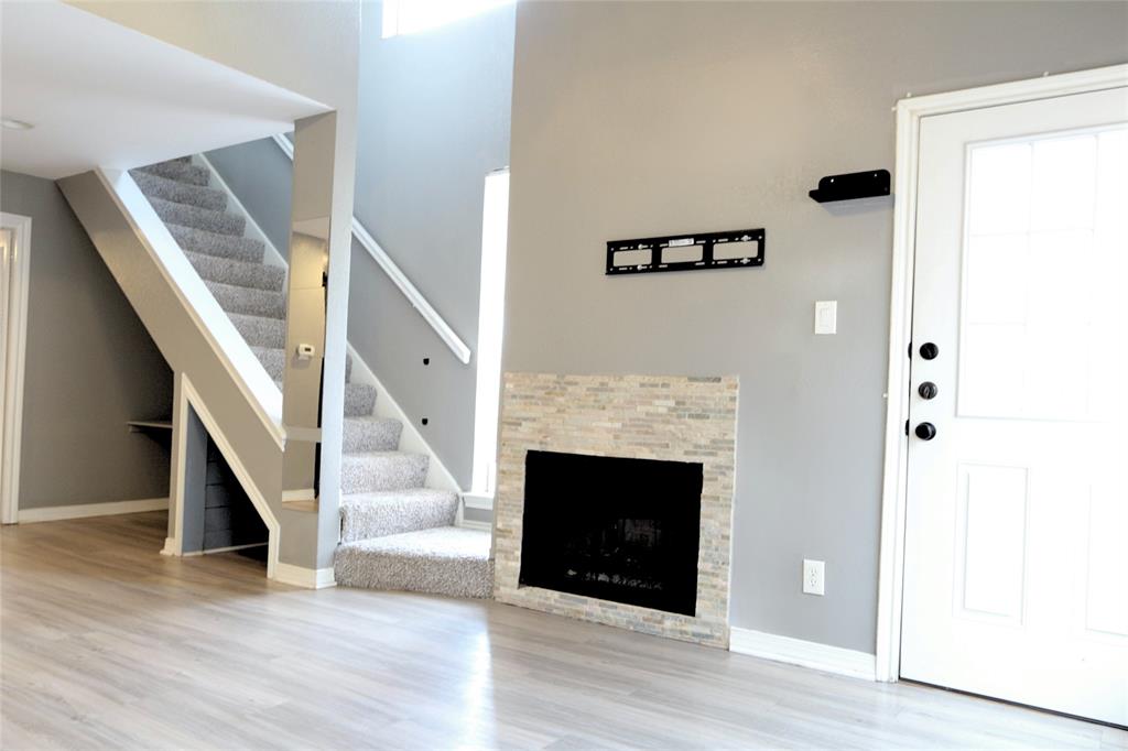 9805 Walnut Street Property Photo