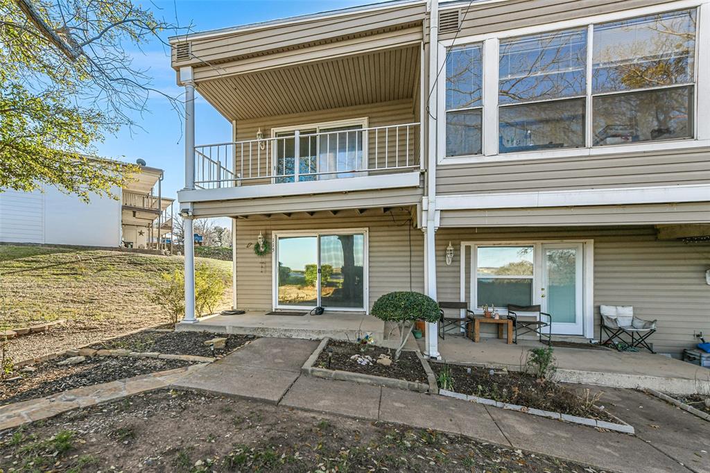 81 Runaway Bay Drive Property Photo