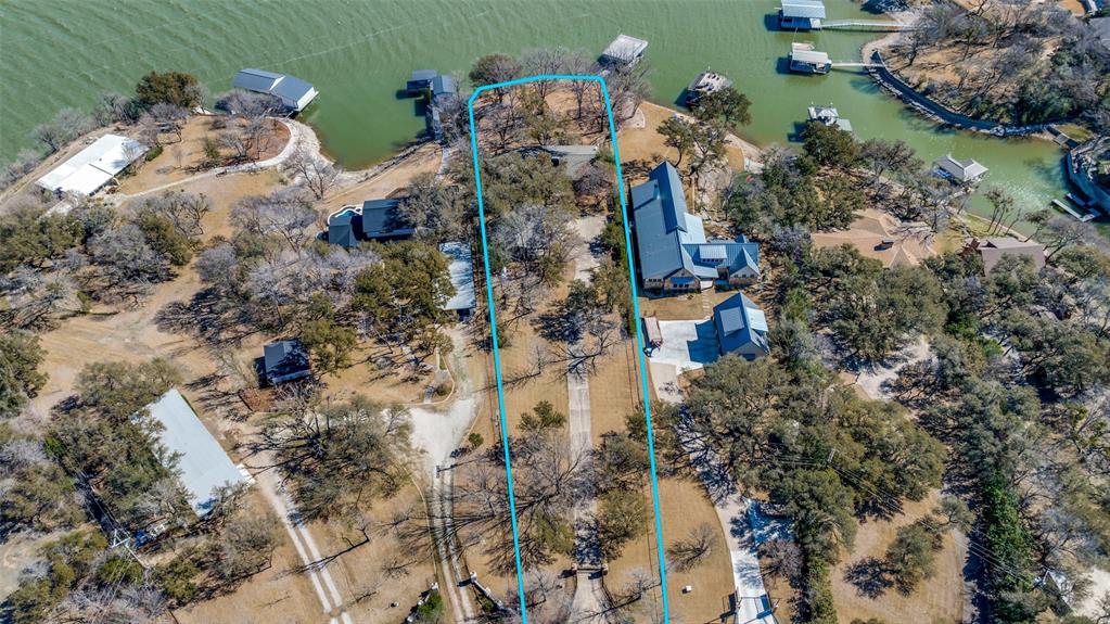 4246 Shore Front Court Property Photo 2