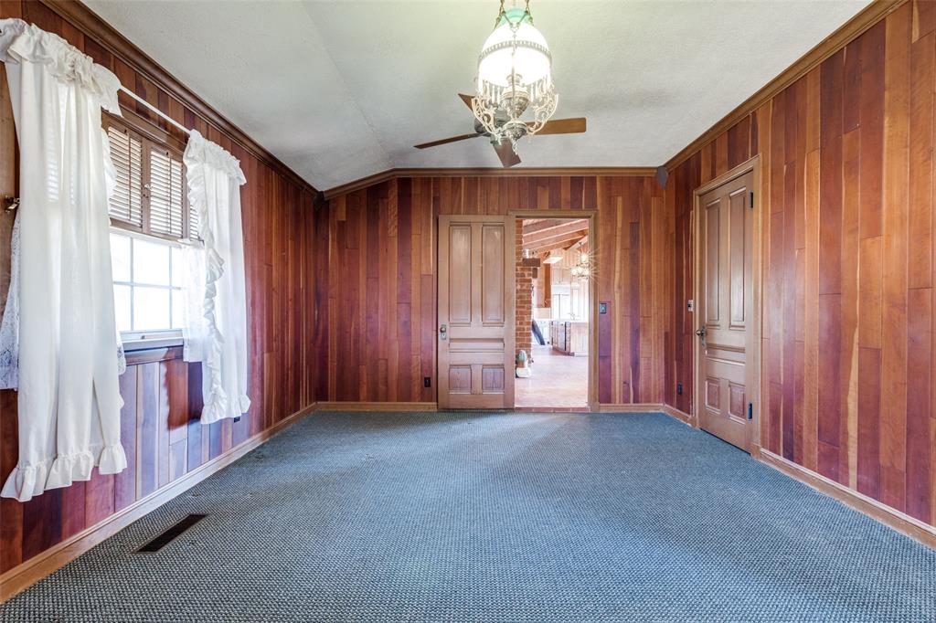 4246 Shore Front Court Property Photo 15