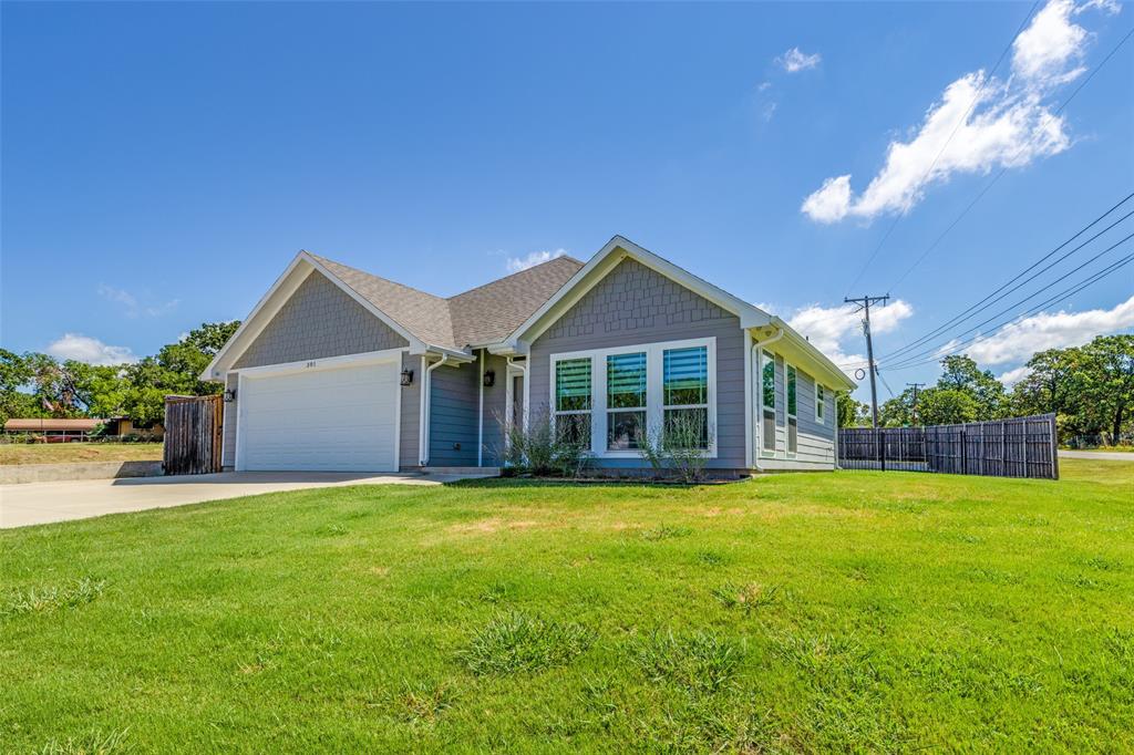 301 Highland Boulevard Property Photo 1