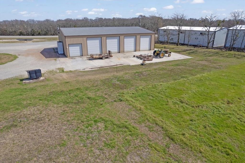 253 County Road 4465 Property Photo 17