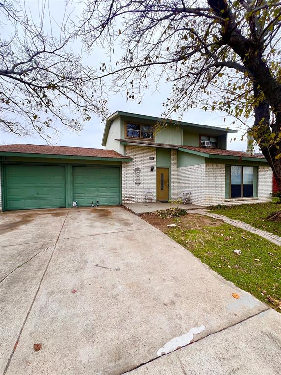 1218 Birchbrook Street Property Photo