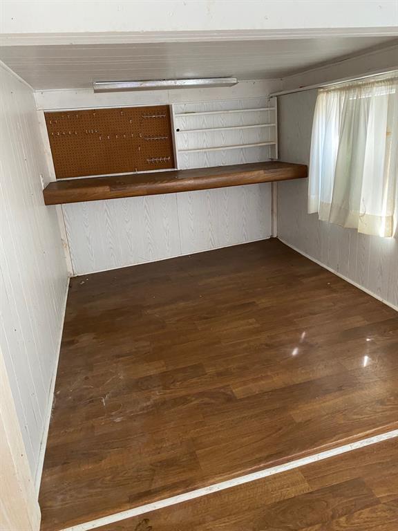 202 Golden Slipper Road Property Photo 7