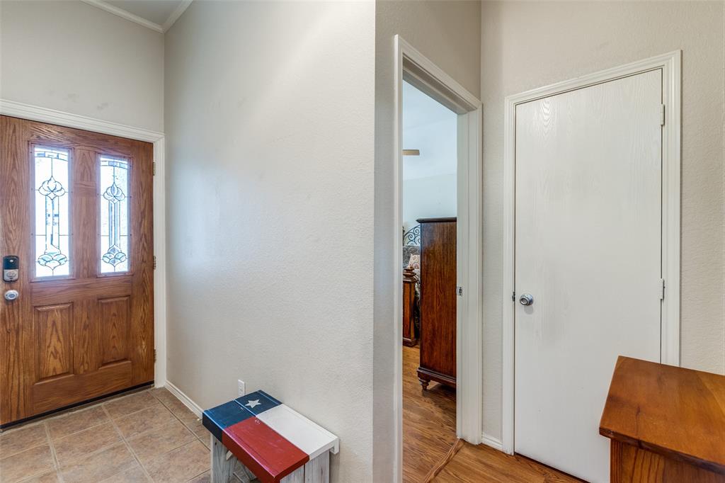 401 Cypress Hill Drive Property Photo 3