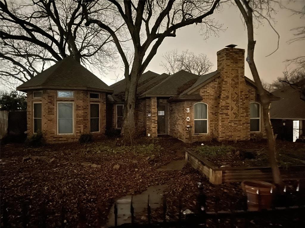 303 E Hillcroft Drive Property Photo