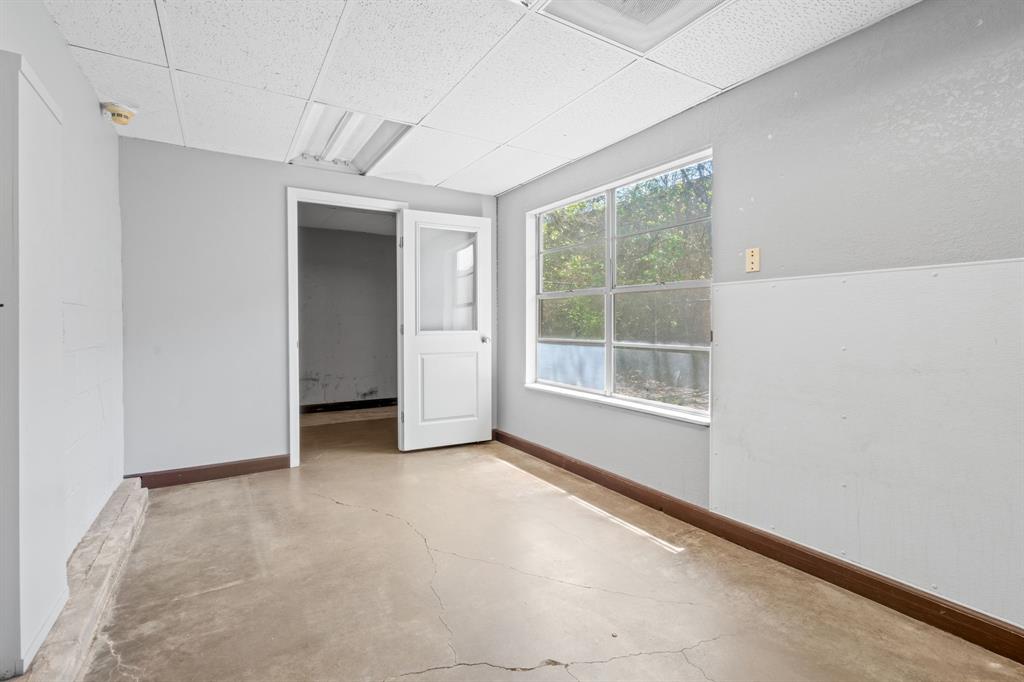 5620 Rowlett Road Property Photo 33